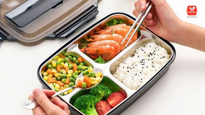 Chế độ ăn thanh đạm giúp giảm bớt cảm giác nặng nề cho dạ dày và hỗ trợ duy trì vóc dáng cân đối