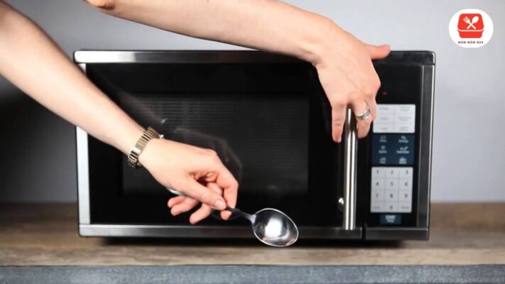 5 điều kiện để inox 304 có quay lò vi sóng được không một cách an toàn
