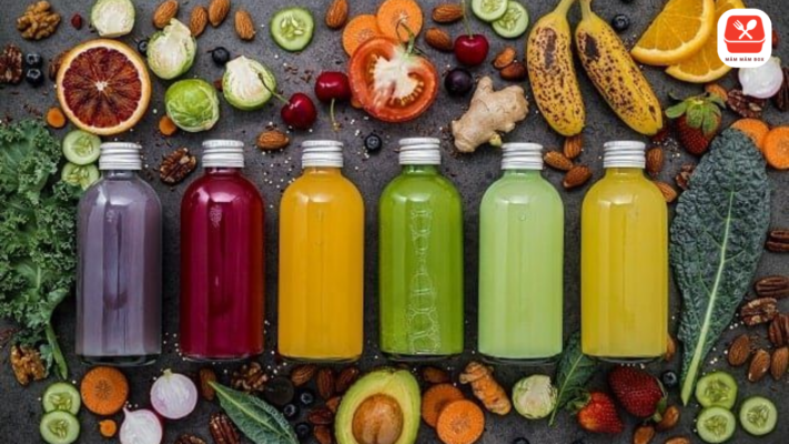 Bên cạnh việc lựa chọn đồ uống phù hợp, chuẩn bị sẵn những bữa ăn healthy trong hộp cơm giữ nhiệt cũng giúp bạn hạn chế đồ ăn nhanh và duy trì thói quen ăn uống lành mạnh mỗi ngày. Uống đủ nước, ăn đủ chất và vận động đều đặn là chìa khóa cho một cơ thể khỏe mạnh.